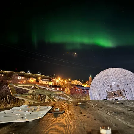Apartment Parkvegen - Spacious Arctic In Båtsfjord